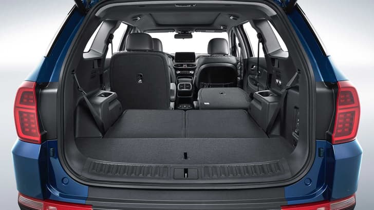 Hyundai Santa Fe (LWB) image gallery